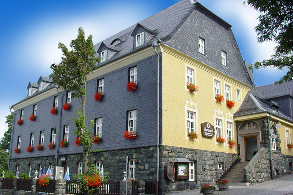 Außenansicht – Burghotel Keller Lichtenberg